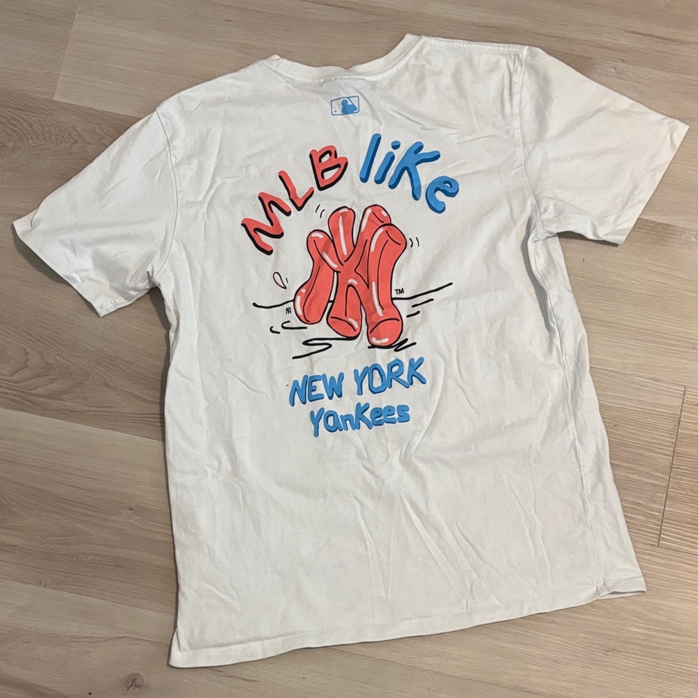 MLB New York Yankees tee Sz XS
